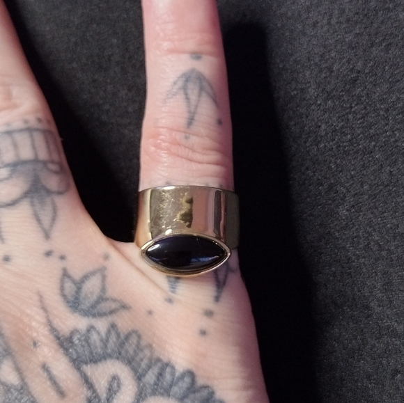 Gold Tone Black Stone Ring - Picture 2 of 5